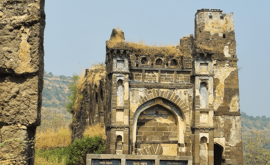 chini mahal, daulatabad fort, devgiri fort, chhatrapati sambhajinagar, sambhajinagar, maharashtra, india, onlyprathamesh